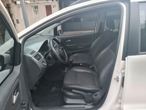 Imagen 9 de 11 de Volkswagen Suran Trendline