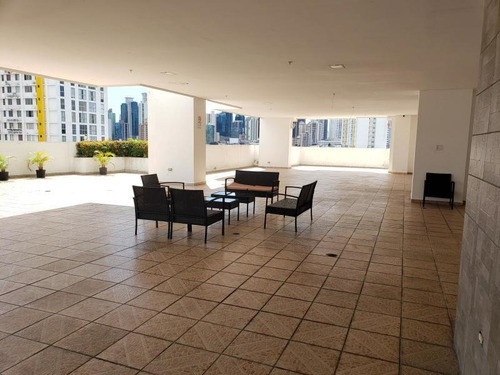 Imagen 11 de 14 de Venta De Apartamento En Ph Plaza Valencia Vía España 22-2861
