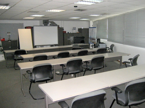 Imagen 9 de 14 de Alquilo Edificio Oficinas Zona Industrial La Trinidad.