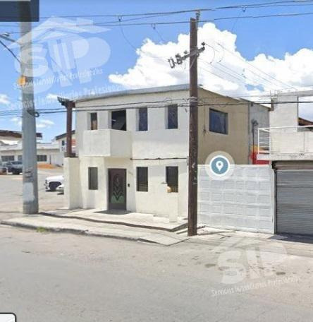 Rento Local Comercial En Periférico Lea En Saltillo