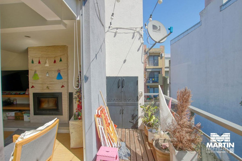 Imagen 17 de 30 de Departamento En Dúplex 4 Ambientes Con Balcón Y Parrilla - San Isidro