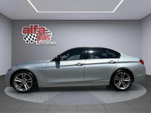 BMW Serie 3 2.0 330ia Sport Line At