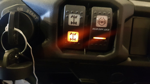 Imagen 16 de 22 de Can Am Defender Hd 9 0km Dps 2023 Fisico Generaly Polaris No