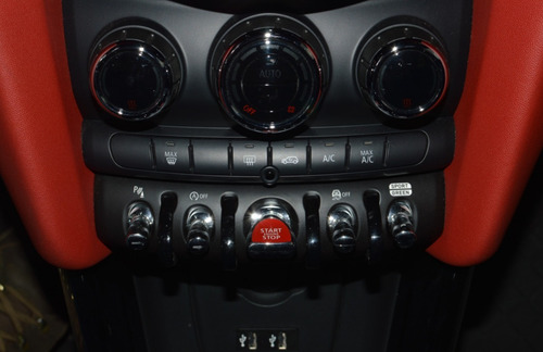 Imagen 8 de 15 de Mini John Cooper Works 2.0 Hot Chilli At