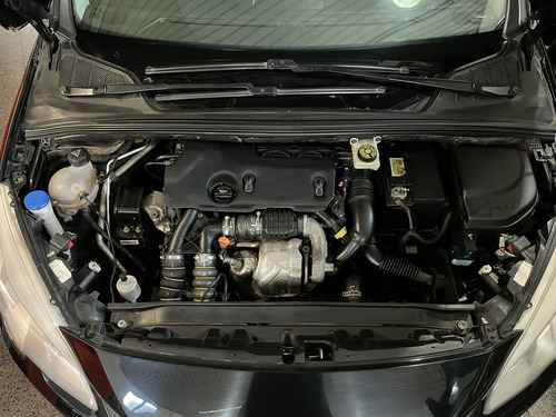 Peugeot 408 1.6 Allure Hdi 115cv