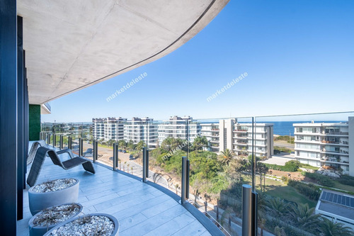 Surfside - 3 Suite + Den