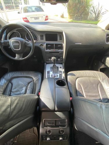 Imagen 8 de 10 de Audi Q7 2008 4.2 Tdi 326cv Tiptronic Quattro