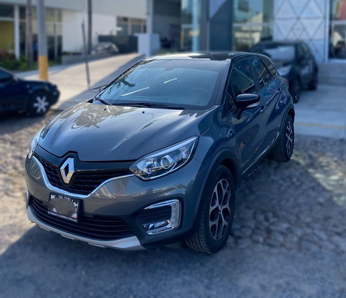 Renault Captur 2.0 Iconic At