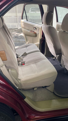 Toyota Fortuner 2011 4x4