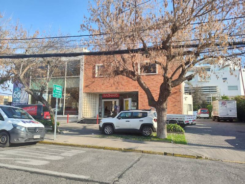 Arriendo Propiedad Stand Alone I 912 M2 Construidos