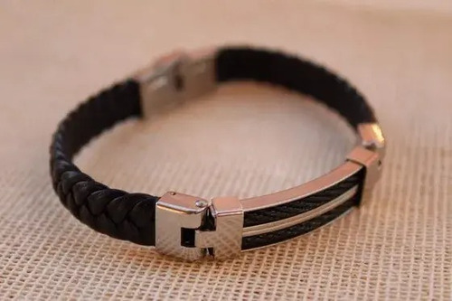 Imagen 3 de 5 de Pulsera Hombre Brazalete Acero Inoxidable Piel Regalo Papá
