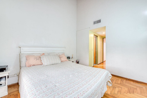 Venta Ph Tipo Triplex 5 Ambientes Caballito Norte.