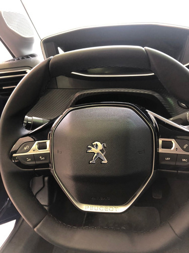 Peugeot 208 1.6 Feline Tiptronic