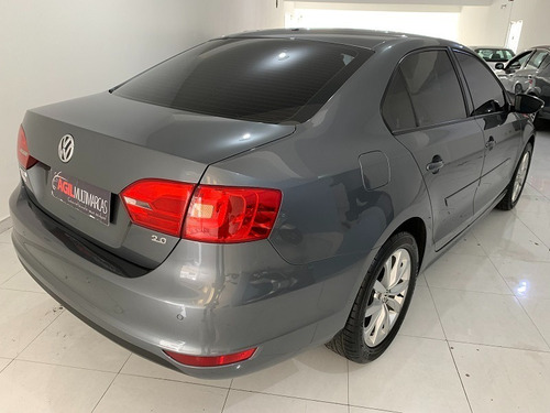 Imagem 7 de 11 de Volkswagen Jetta 2.0 Confortline Único Dono 2014 Cinza