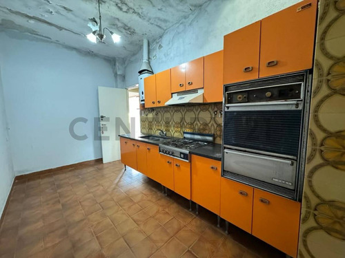 Venta Casa 3 Ambientes Con Galpón