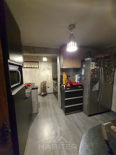 Cómoda Casa De Estilo Mediterráneo, 5 Dorm 2 Baños. Curicó.