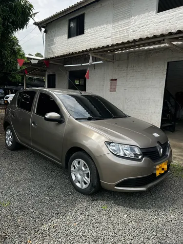 Renault Sandero AUTHENTIQUE / LIFE MT 1600CC 8V AA 2AB ABS