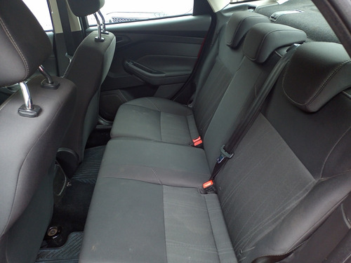 Ford Focus III 1.6 Sedan S