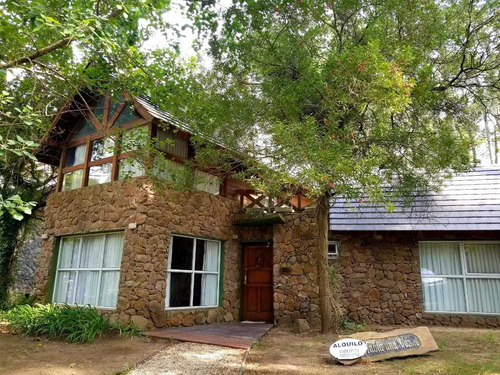 Alquiler O Venta Casa Carilo
