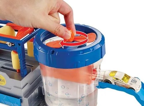 Autopista Hot Wheels Mega Autolavado Auto Cambia De Color Cuotas