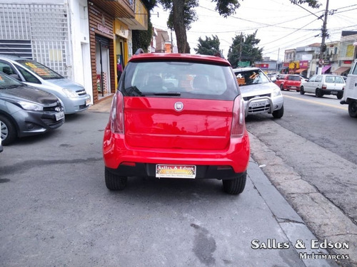 Imagem 8 de 15 de Fiat Idea Essence 1.6 Flex 2012
