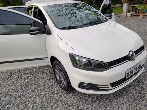 Imagem 1 de 12 de Volkswagem Fox Run 2017