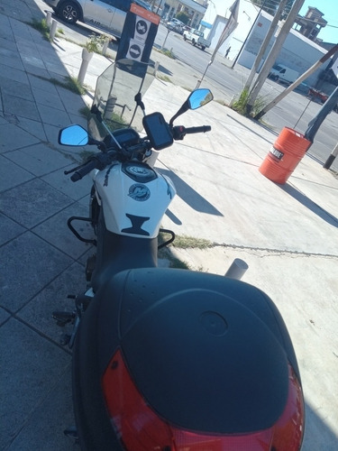 Imagen 6 de 10 de Bajaj Dominar 400