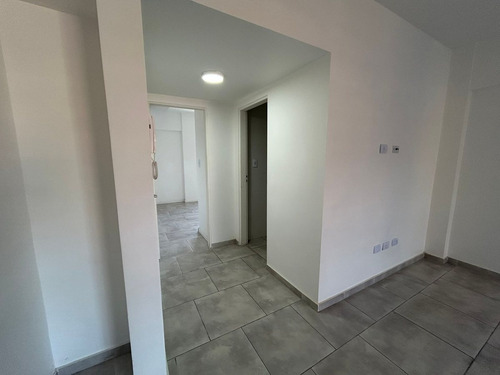 Venta Dpto 2 Amb Con Cochera Martin Coronado
