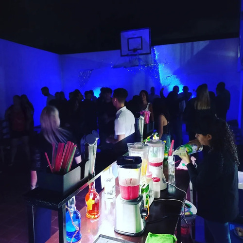Imagen 10 de 12 de Servicio Barra De Tragos, Bar Móvil Eventos, Tragos, Bebidas