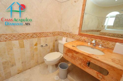 Cad Son Vida Menorca 5. Tu Refugio En Acapulco: Casa Con Jacuzzi Y Roof Garden Cerca Del Mar