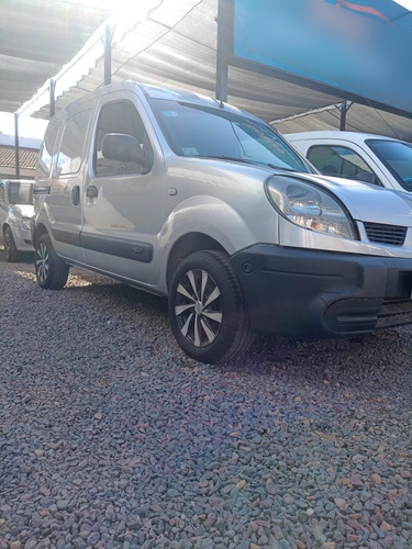 Imagen 13 de 15 de Renault Kangoo Confort 1.6 (2013 ; 145.000km;nafta/gnc)