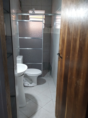 Casa De Três Andares, Próxima Ao Céu Continental.
