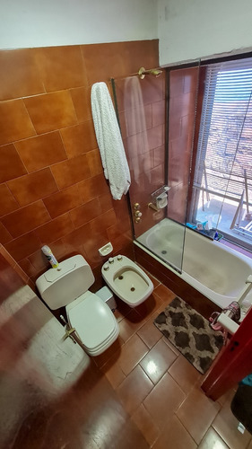 Imagen 10 de 22 de Villa Carlos Paz Casa En Venta Con Lanchera Y Bajada Al Lago