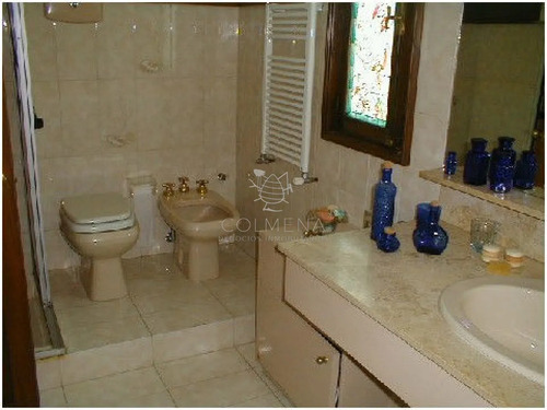 Hermosa Casa Con Muy Terreno. Financia A Largo Plazo
