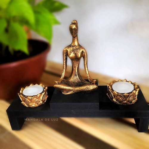 Imagem 2 de 5 de Kit Altar Castiçal Vela Yoga Meditando Zen Dourado20cm 466