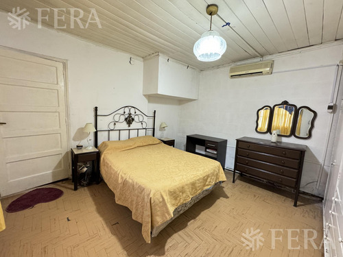 Venta Ph 2 Ambientes Con Patio En Villa Dominico