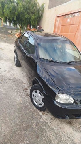 Imagem 11 de 11 de Chevrolet Classic 2010 1.0 Flex Power 4p