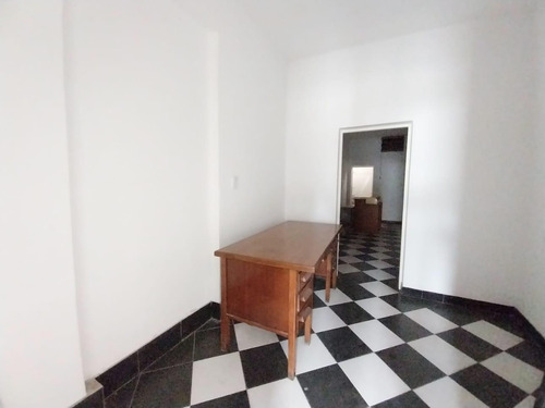 Casa En Venta En Buenos Aires Al 500