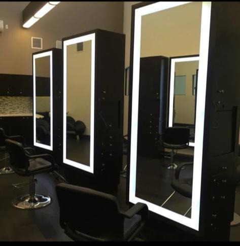Imagen 2 de 4 de Mueble Doble Para Barbería/peluquería Profesional Luz Led.