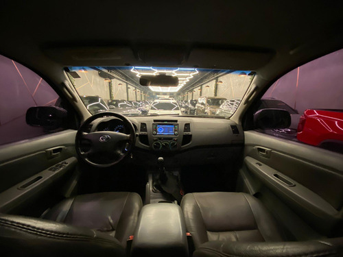 Toyota Hilux Hilux SR 4X2 2.7 16V (cab. dupla)