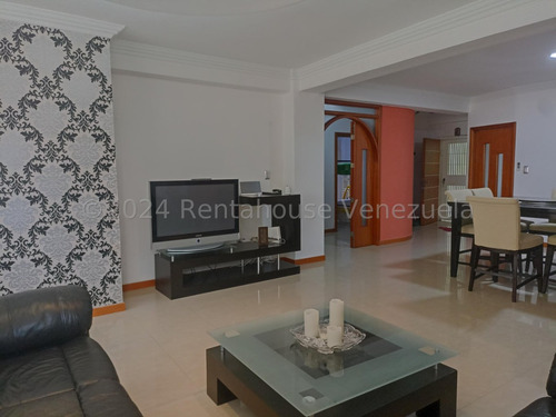 Vendo Apartamento En Urbanización La Soledad (residencias Yalimar), Código 25-2920 Cm