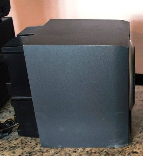 Vendo 01 Caixa Ativa Sony + Cabo