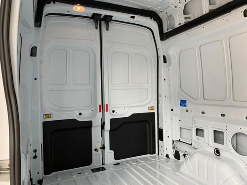 Imagen 7 de 16 de Ford Transit Furgon Medio Techo Elevado 0km