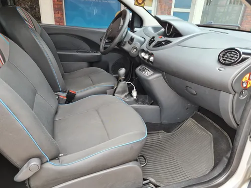 Renault Nuevo Twingo 1.2cc Mt Aa