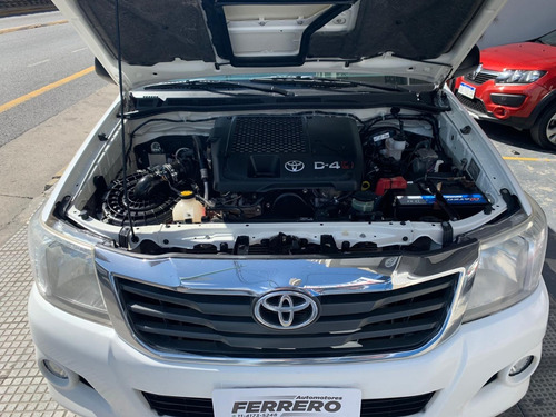 Toyota Hilux 4x4 2.5 Tdi C/doble Dx Pack Eléctrico 2014