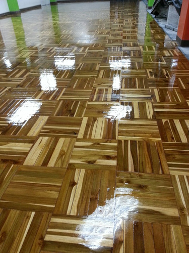 Imagen 3 de 10 de Instalacion,lijado Y Pulido Pisos De Madera Equipo 0 Polvo.