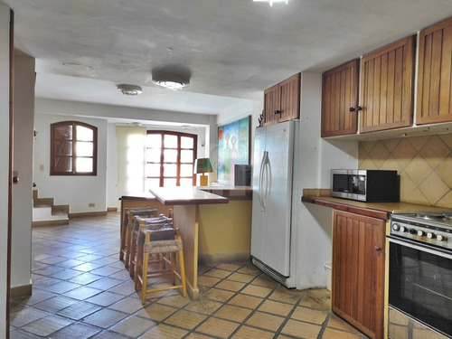 Imagen 3 de 18 de Apartamento En Venta En El C.r Pueblo Viejo