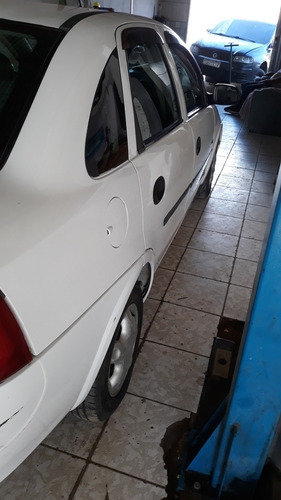 Imagem 12 de 15 de Chevrolet Corsa Sedan 2007 1.0 Maxx Flex Power 4p