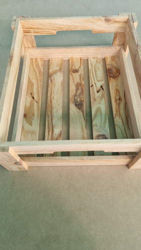 Cesta Navideña O Guacalito En Madera De Pino