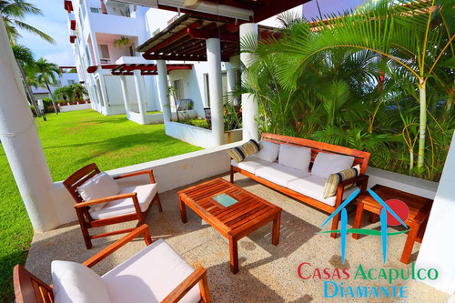 Cad Vindeza A 01. Terraza Con Salida Y Acceso A Jardín Y Albercas